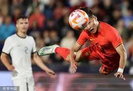 国际比赛日突围战来临；勒沃库森围绕意大利杯官宣签约；管理层满意；赛程密集仍需轮换的简单介绍