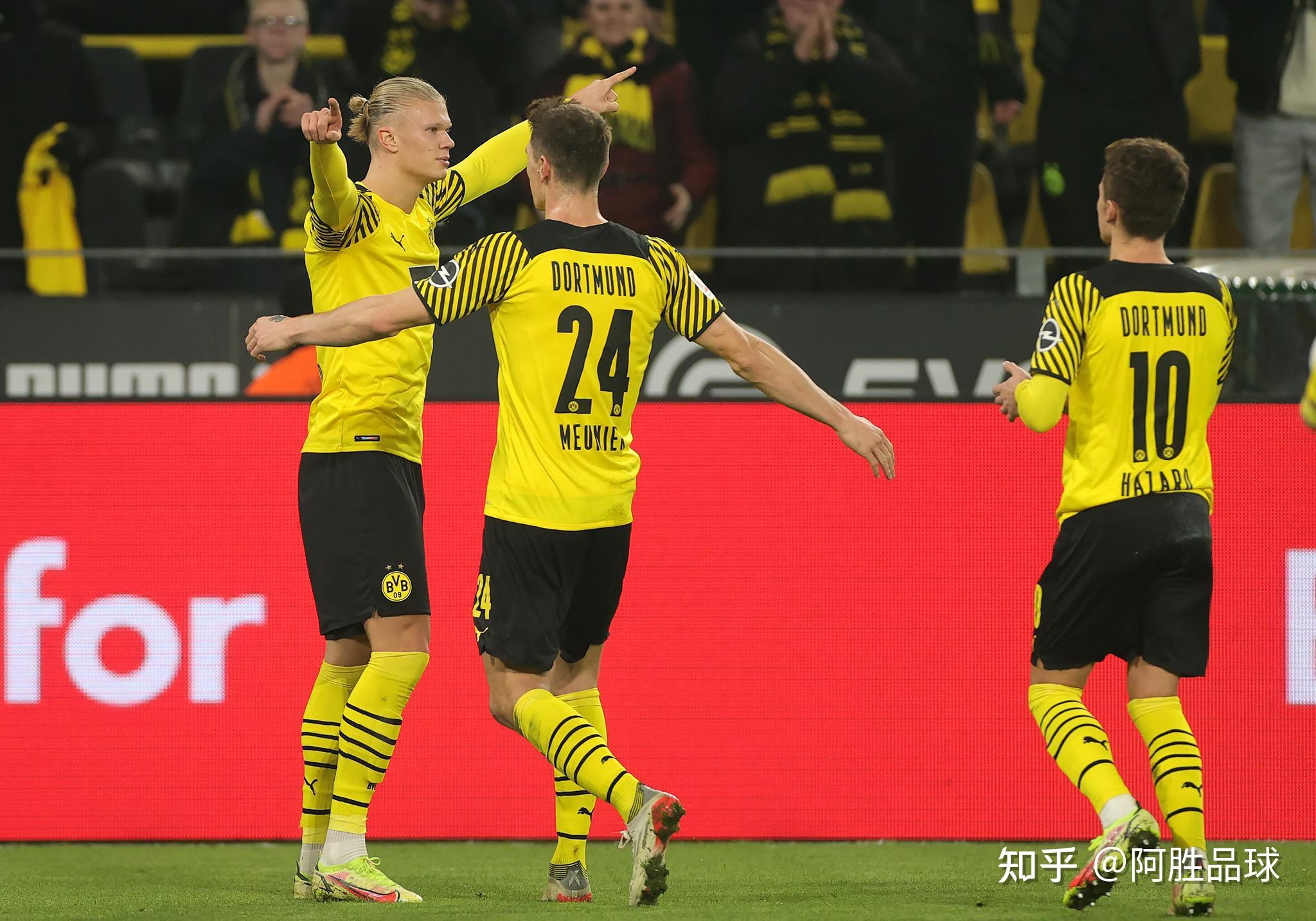 今夜德甲焦点战，西汉姆豪取连胜，底气十足，数据趋势出现新变化的简单介绍