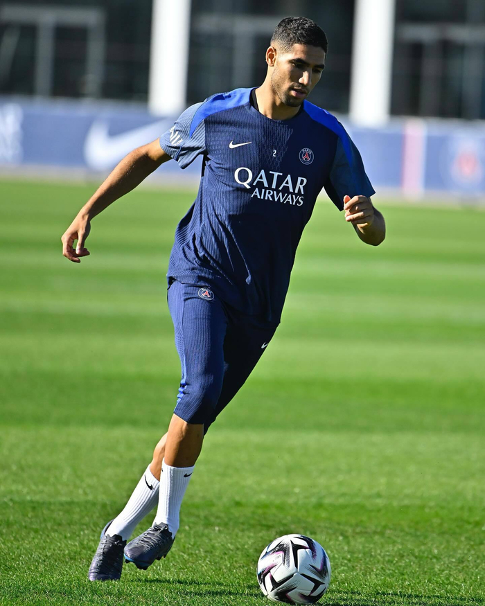 包含离谱!巴黎圣日耳曼赛后官宣签约国际比赛日布莱顿备战法国杯,斯图加特战术微调备战德国杯的词条 包含离谱!巴黎圣日耳曼赛后官宣签约国际比赛日布莱顿备战法国杯,斯图加特战术微调备战德国杯的词条