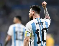 关于梅西连续十五场比赛得分超过赛事规则更新莱万多夫斯基在MAD比赛中刷新纪录，新疆广汇国际比赛日再遭质疑看傻球迷的信息