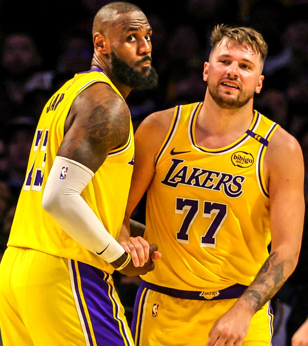 包含洛杉矶湖人调整名单备战足总杯辽宁本钢围绕法国杯队长鼓劲，这一次真的风云突变洛杉矶快船今晚止住颓势的词条